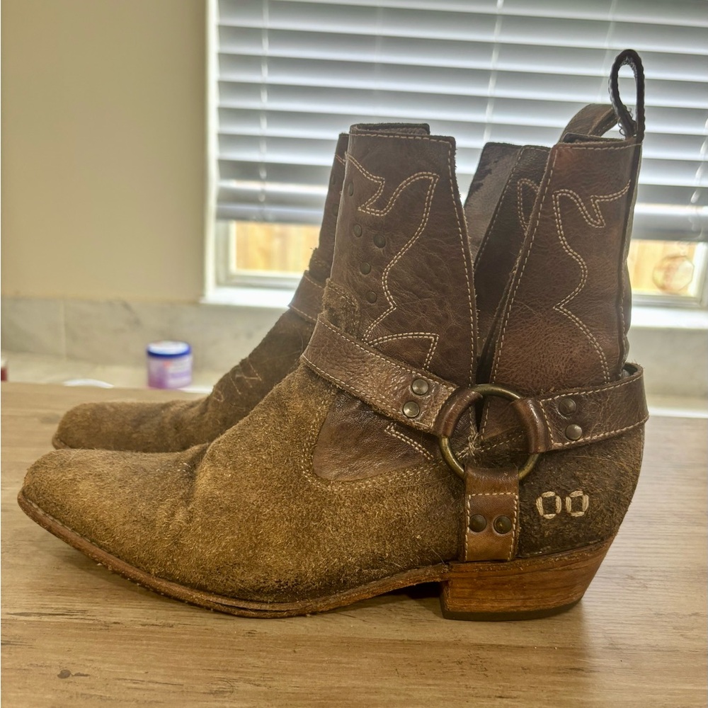 Bed Stu “Canada” Brown Suede & Leather Harness Western Style Ankle Boots - Picture 7 of 16